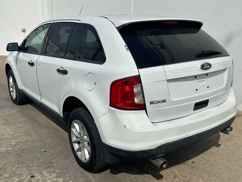 2014 Ford Edge SE