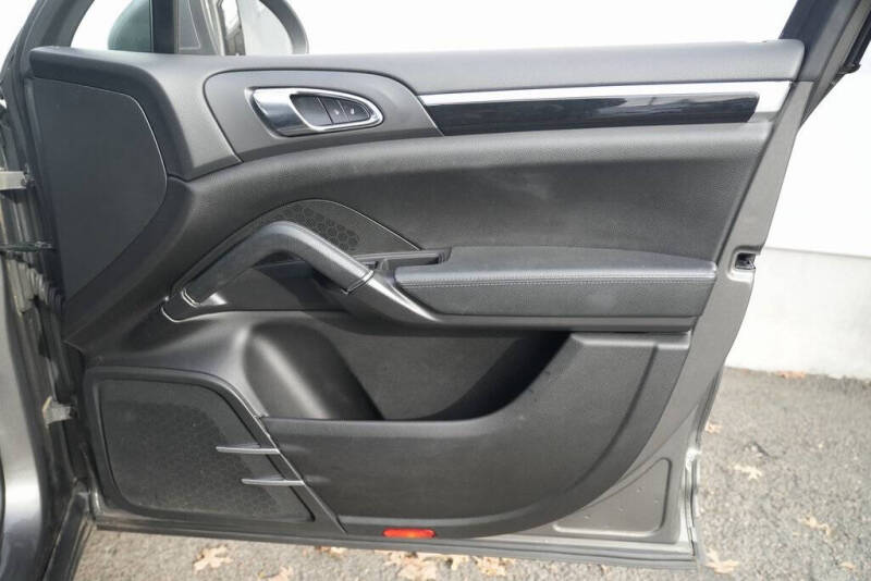 2012 Porsche Cayenne