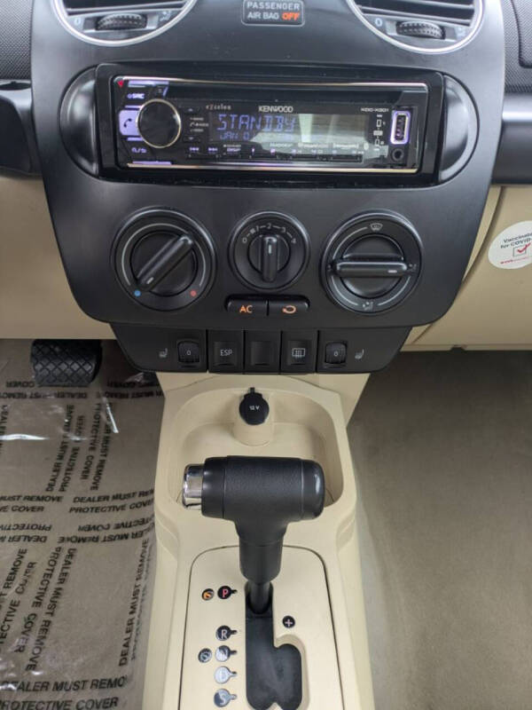 2009 Volkswagen New Beetle