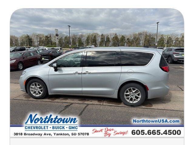 2023 Chrysler Pacifica Touring L