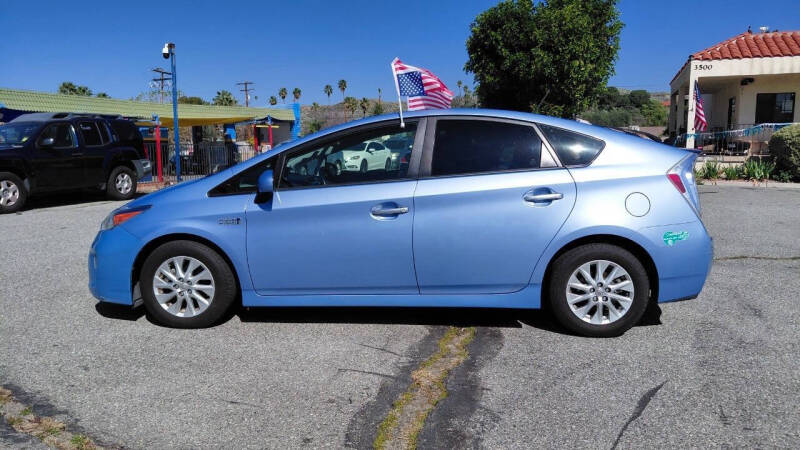 2014 Toyota Prius Plug-in Hybrid Advanced