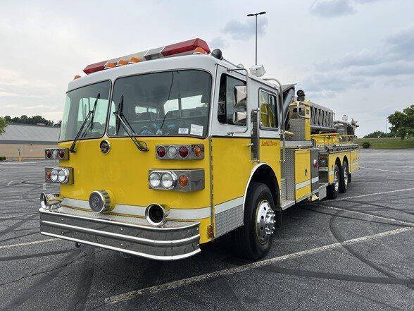 1988 Sutphen Ladder