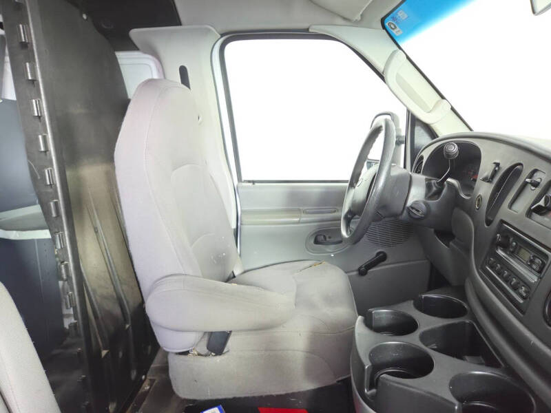 2008 Ford E-Series E-150