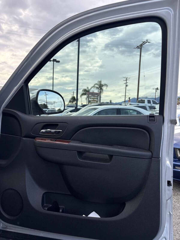 2013 Chevrolet Suburban LS