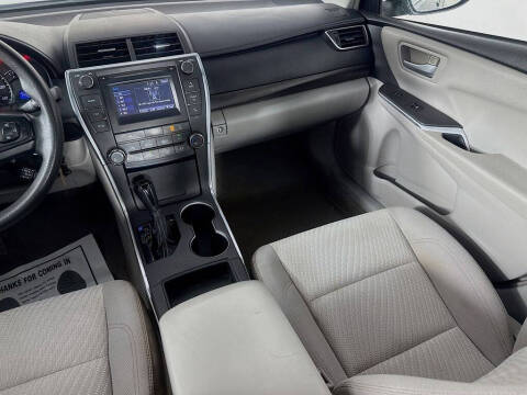 2015 Toyota Camry LE