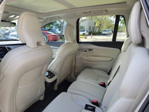 2024 Volvo XC90 B5 Core Bright Theme