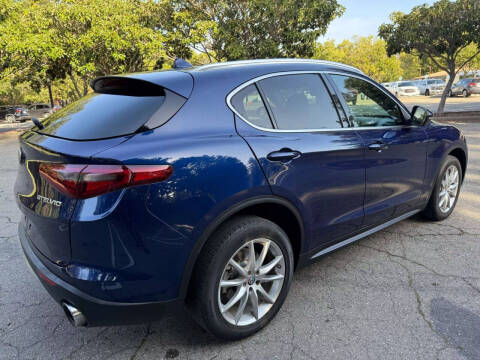 2018 Alfa Romeo Stelvio Ti