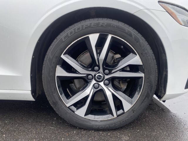 2023 Volvo S60
