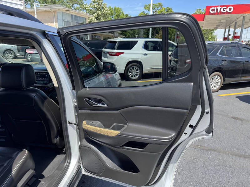 2018 GMC Acadia Denali