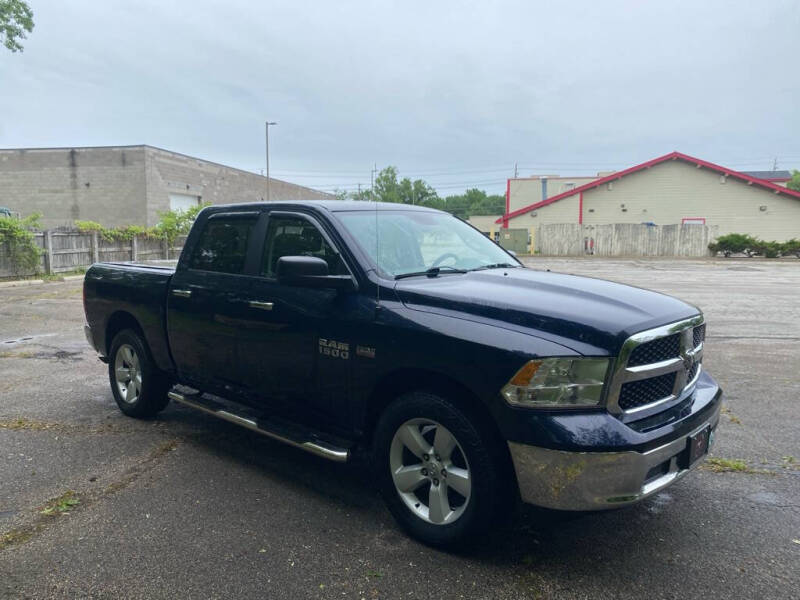 2017 RAM 1500 SLT
