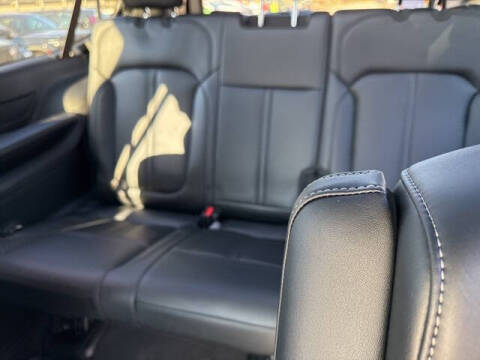 2025 Jeep Wagoneer L Series II