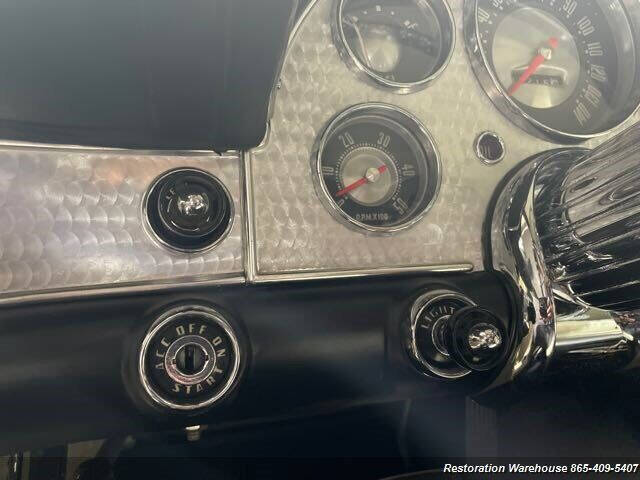 1957 Ford Thunderbird