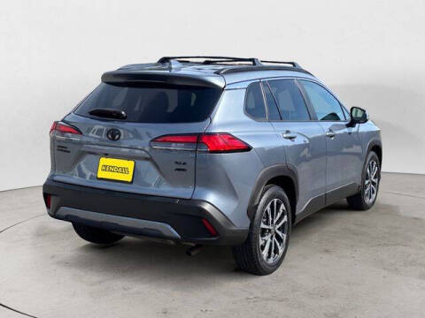 2022 Toyota Corolla Cross XLE