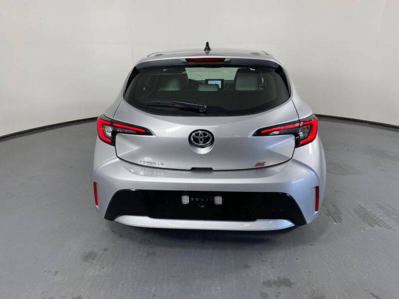 2026 Toyota Corolla Hatchback SE