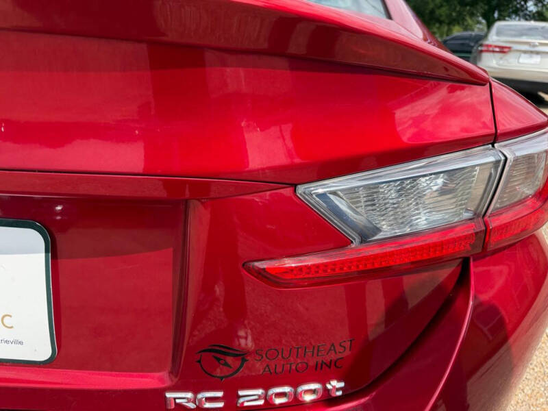 2016 Lexus RC 200t
