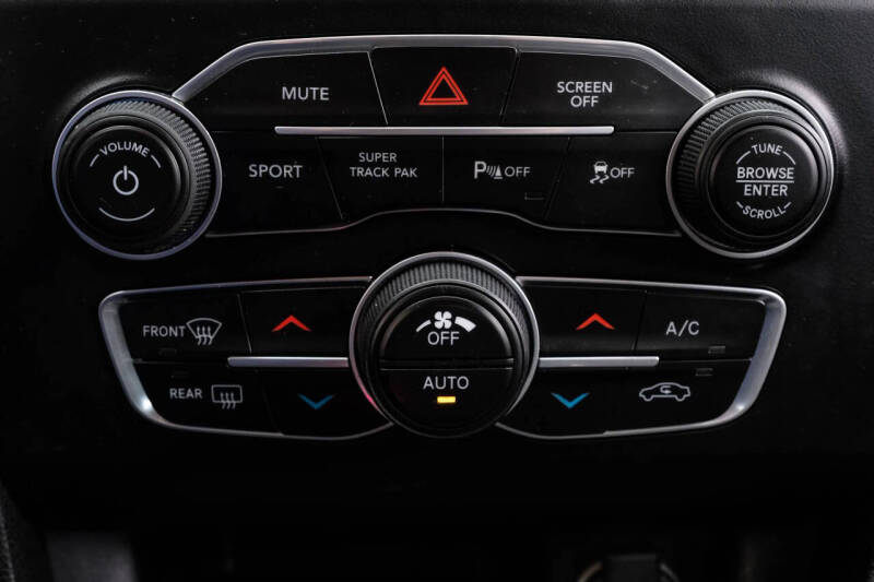 2019 Dodge Charger R/T