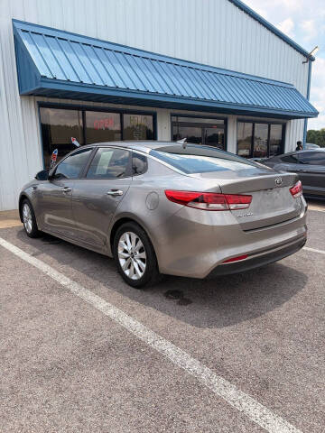 2017 Kia Optima LX