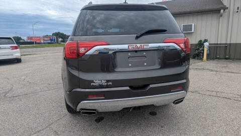 2019 GMC Acadia Denali