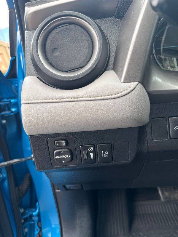 2017 Toyota RAV4 Hybrid Limited