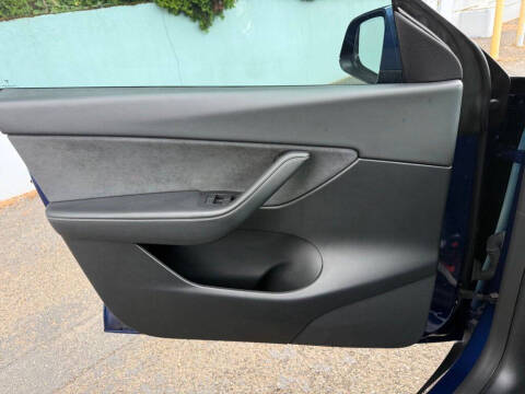 2022 Tesla Model Y Long Range