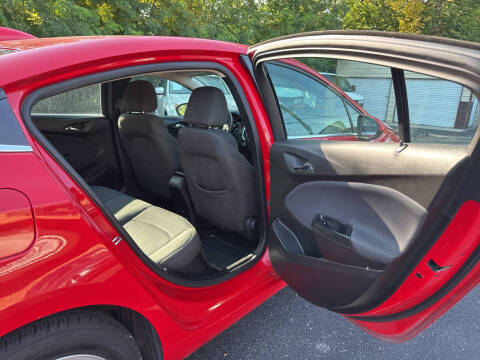 2017 Chevrolet Cruze LT Auto