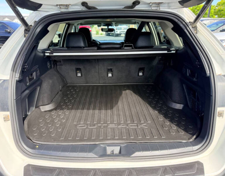 2020 Subaru Outback Onyx Edition XT