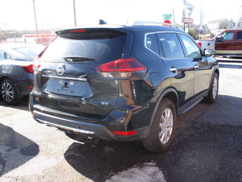 2020 Nissan Rogue SV