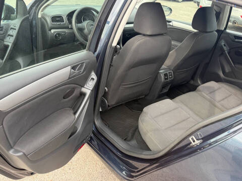 2014 Volkswagen Golf 2.5L PZEV