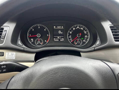 2015 Volkswagen Passat 2.0L TDI SE