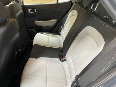 2024 Hyundai Venue SEL