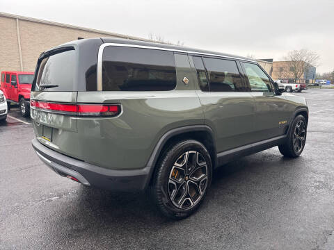 2023 Rivian R1S Launch Edition