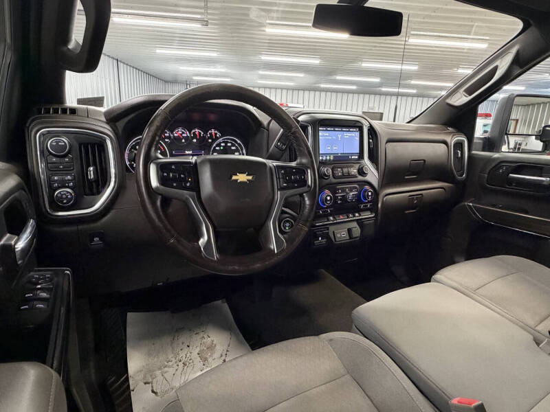 2023 Chevrolet Silverado 3500HD CC LT