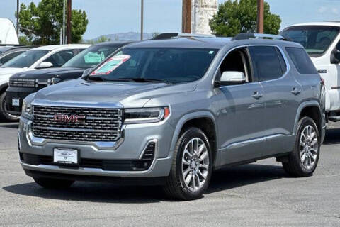 2023 GMC Acadia Denali