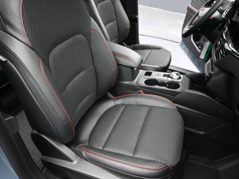 2026 Ford Escape Hybrid ST-Line Select