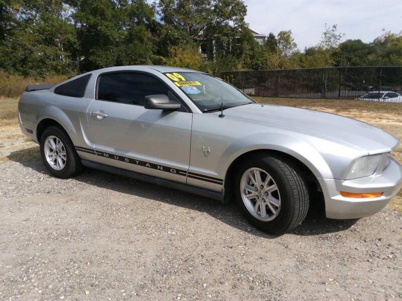 2009 Ford Mustang V6 Deluxe