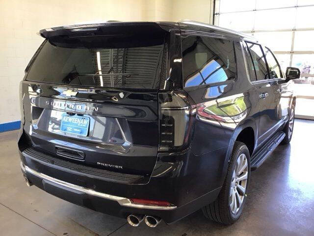 2025 Chevrolet Suburban Premier