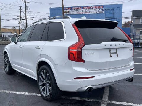 2019 Volvo XC90 T5 Momentum