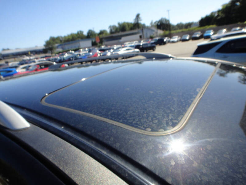 2018 Nissan Pathfinder SL