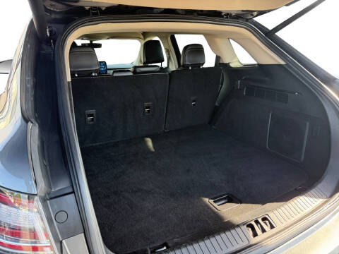 2022 Lincoln Nautilus Standard