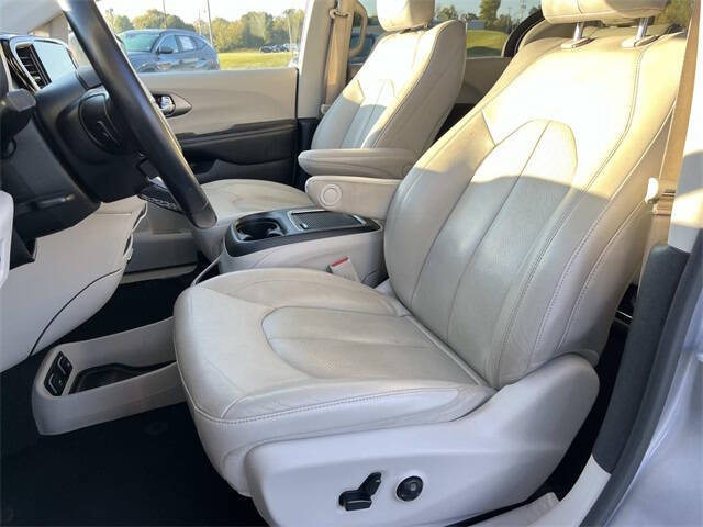 2021 Chrysler Pacifica Hybrid Touring L