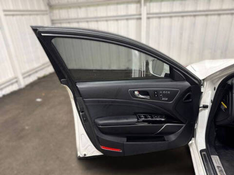 2016 Kia K900 Premium V6