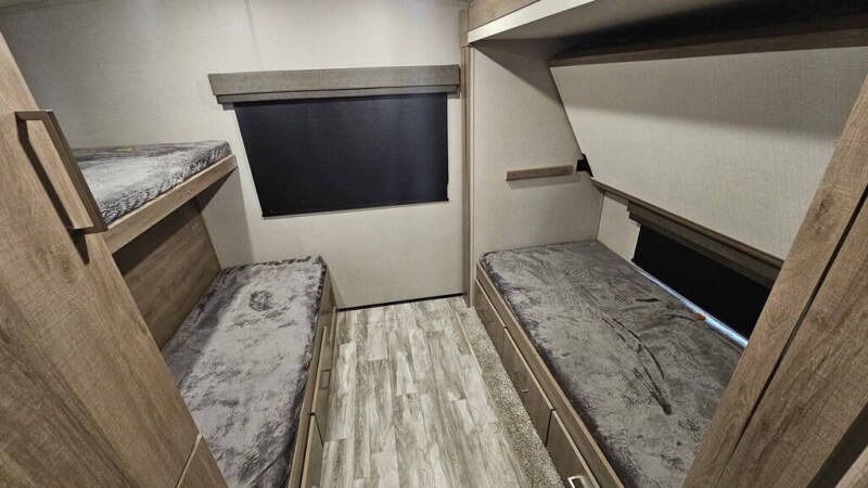 2022 Grand Design RV IMAGINE 3250BH