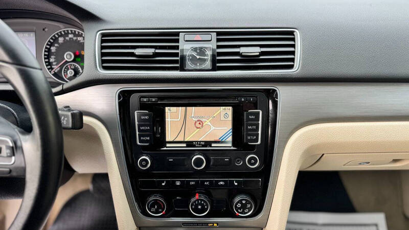 2014 Volkswagen Passat