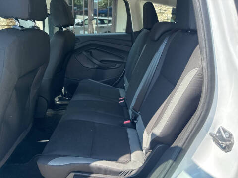 2016 Ford Escape S