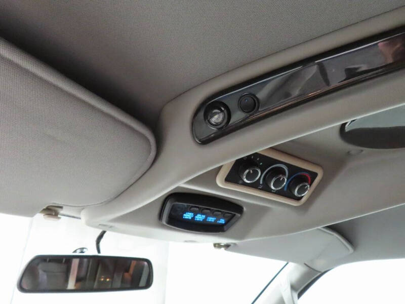 2022 GMC Savana 2500