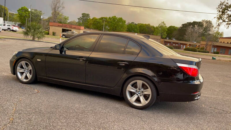 2010 BMW 5 Series 528i