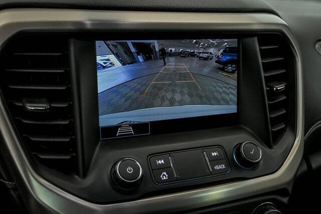 2020 GMC Acadia Denali