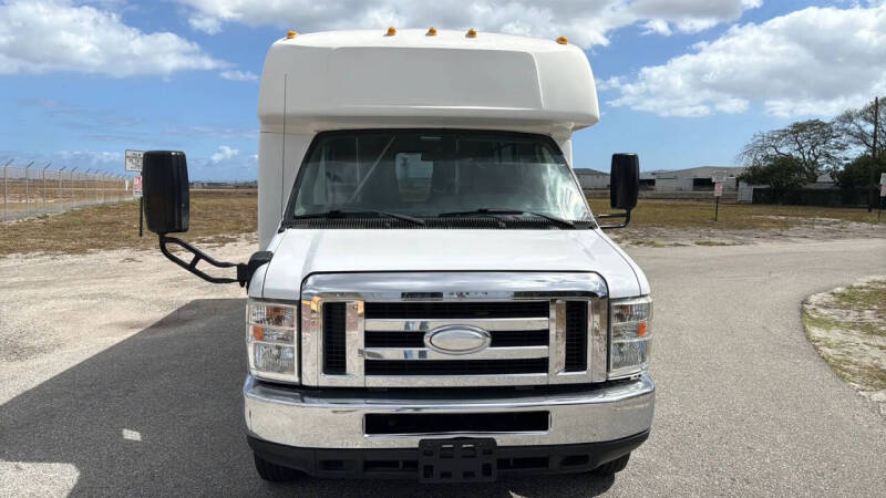2015 Ford E-Series