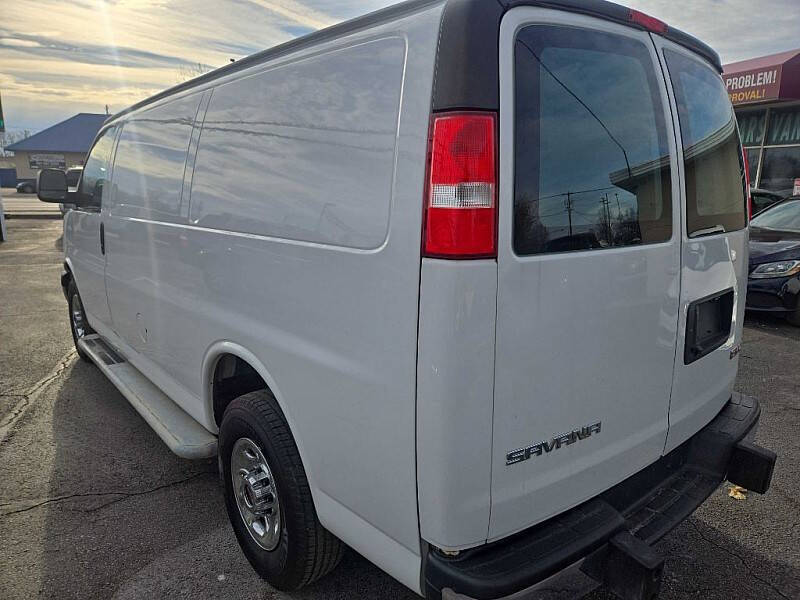 2019 GMC Savana 2500