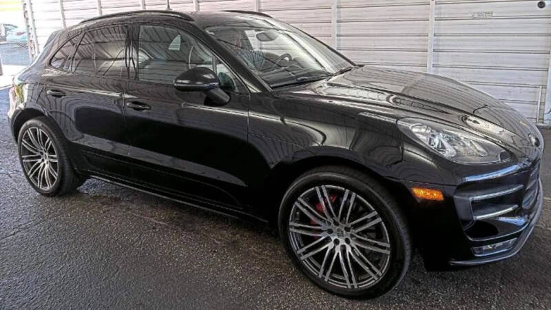2017 Porsche Macan